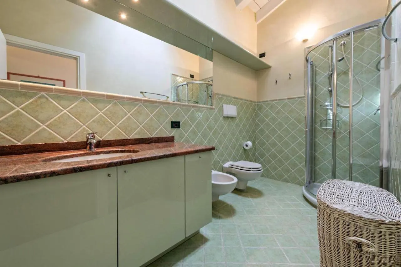 Casa Vacanze Baccolo Bed & Breakfast Polpenazze del Garda