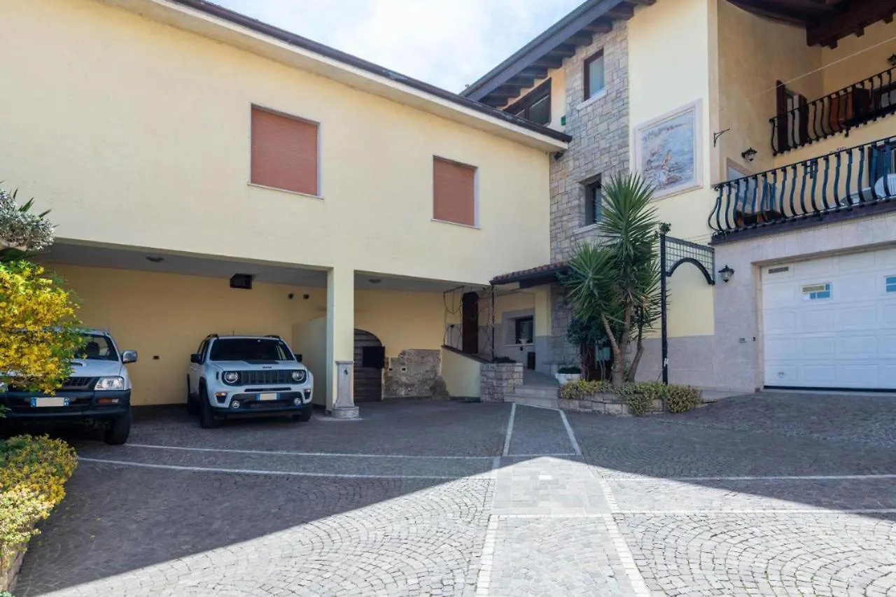 פולפנצה דל גארדה Casa Vacanze Baccolo לינה וארוחת בוקר פולפנצה דל גארדה