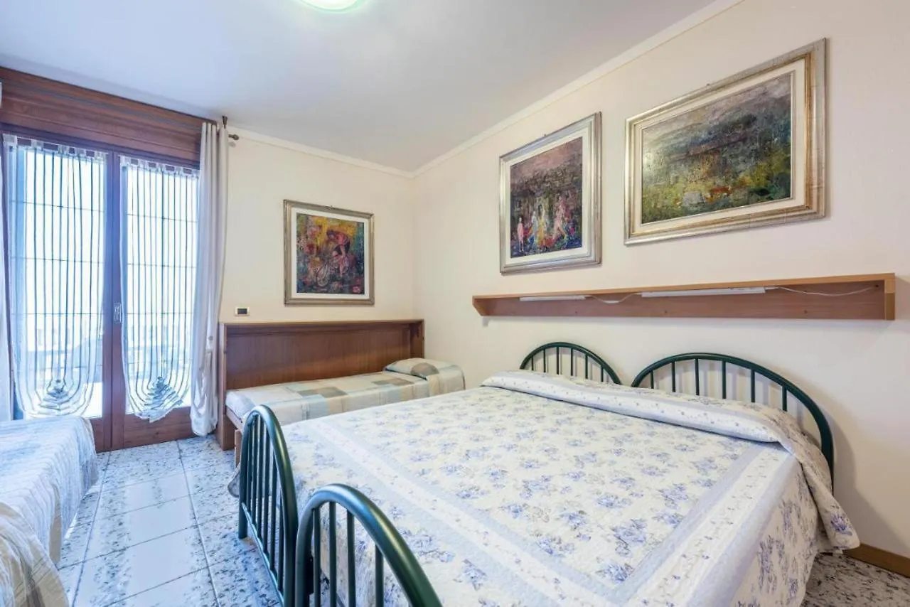 Casa Vacanze Baccolo Польпенацце-дель-Гарда 0*,  Италия